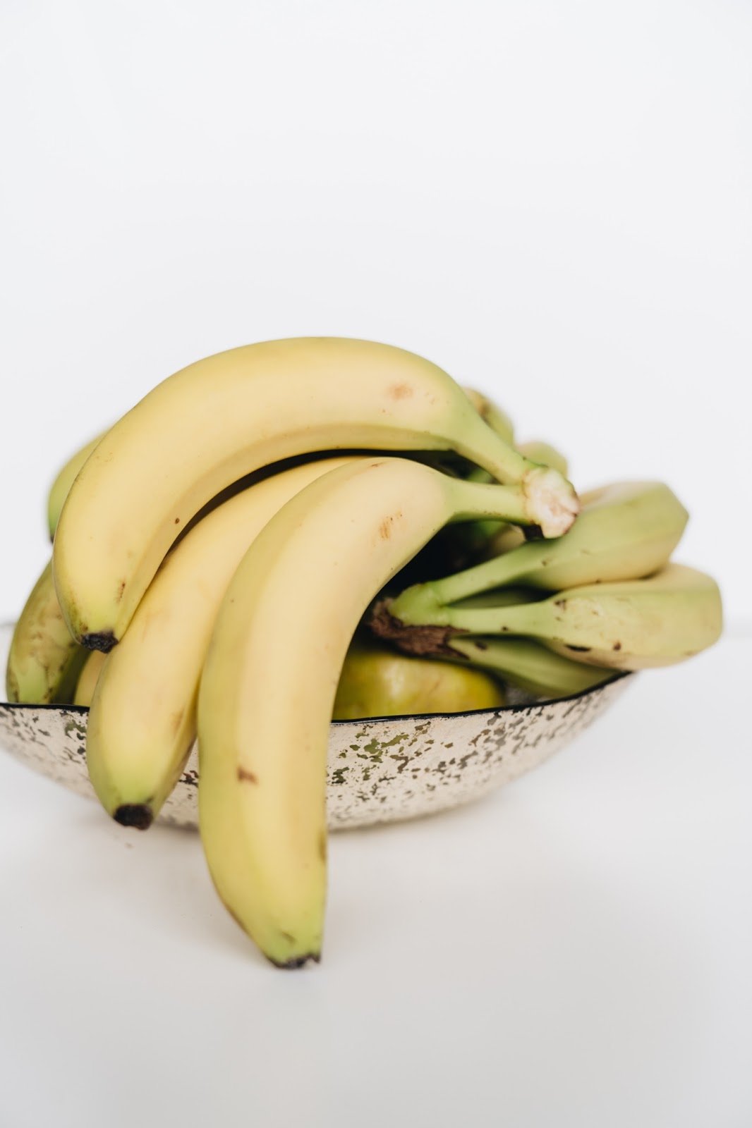 bowl of bananas